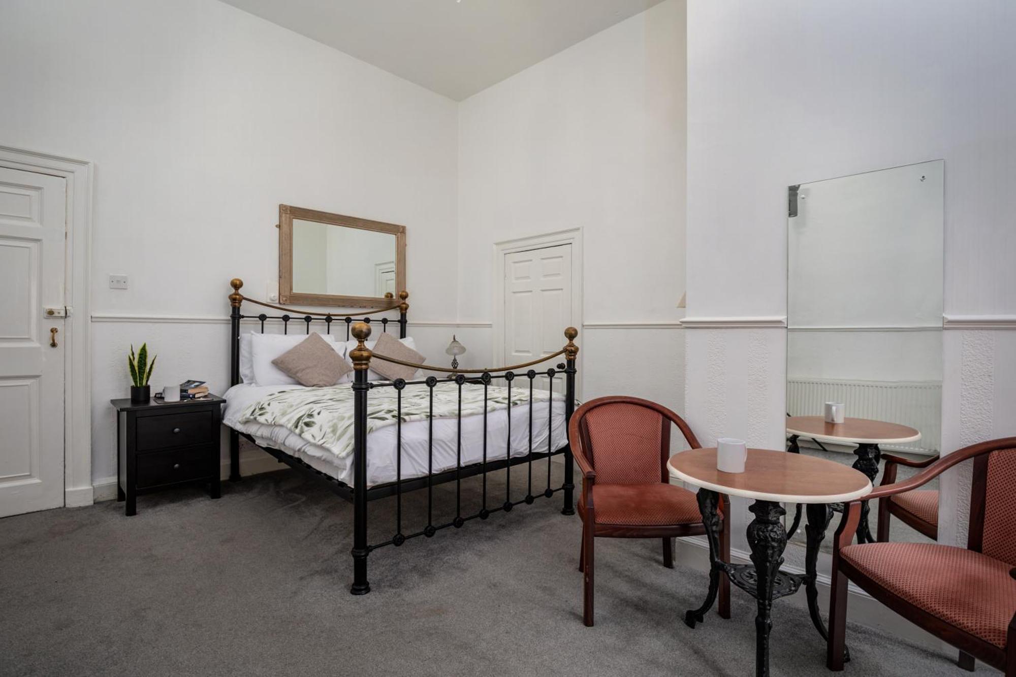 Serenity Guest House Скарборо Экстерьер фото